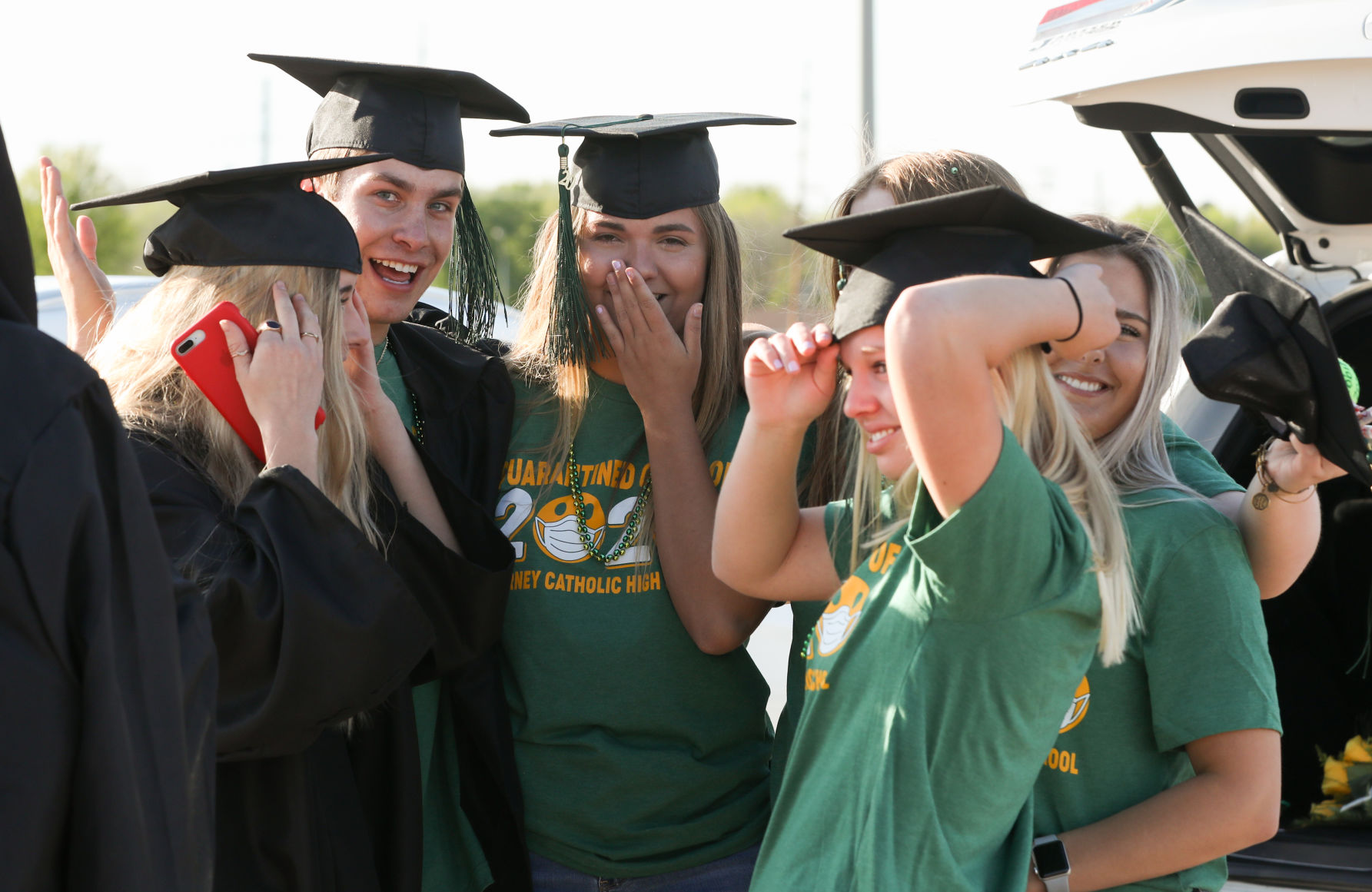 KCHS senior drive-thru